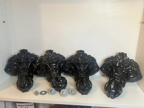 Set vintage ornate cast - of, 4