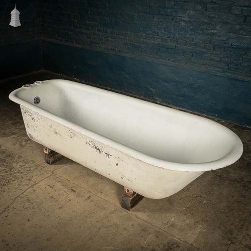 Roll top bath cast iron - roll,